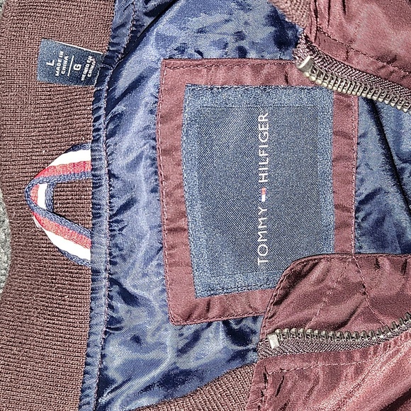 Tommy Hilfiger Men's Burgandy Bomber Jacket - Picture 3 of 6